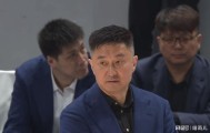 万向娱乐官方入口-完全不尊重天赋！广东队锋线被曾凡博打爆了，杜锋拒用黄明依！